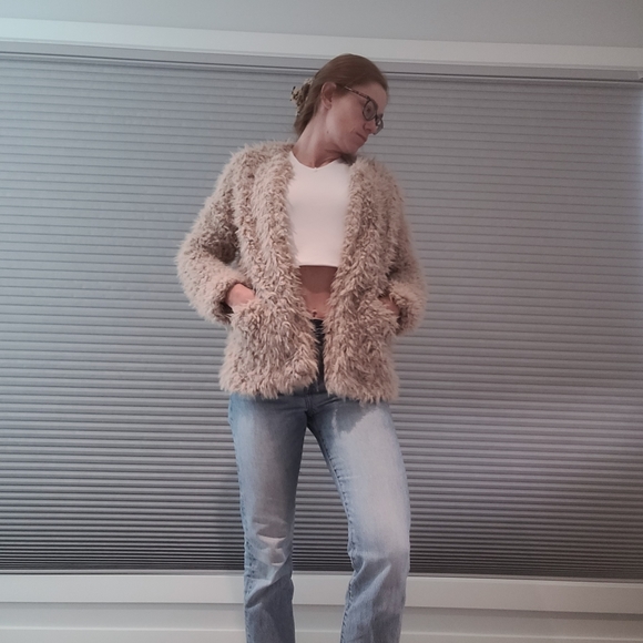 Womens Jacket - Picture 3 of 5